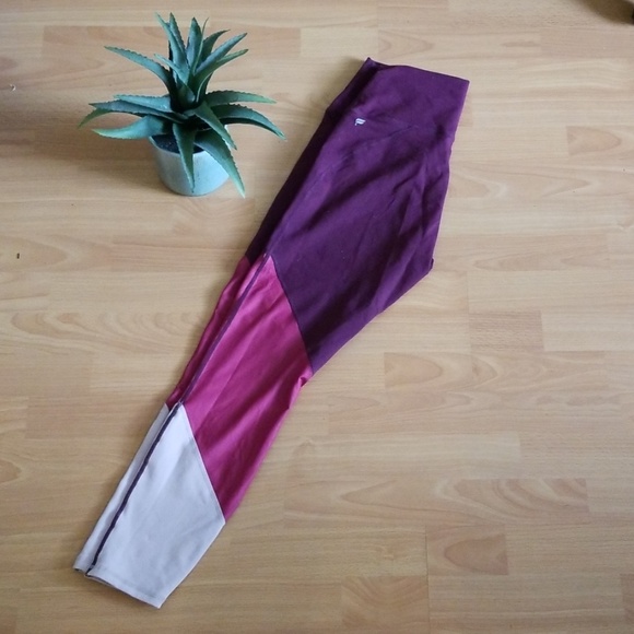 Fabletics High-Waisted Statement PowerHold 7/8 - Picture 2 of 2